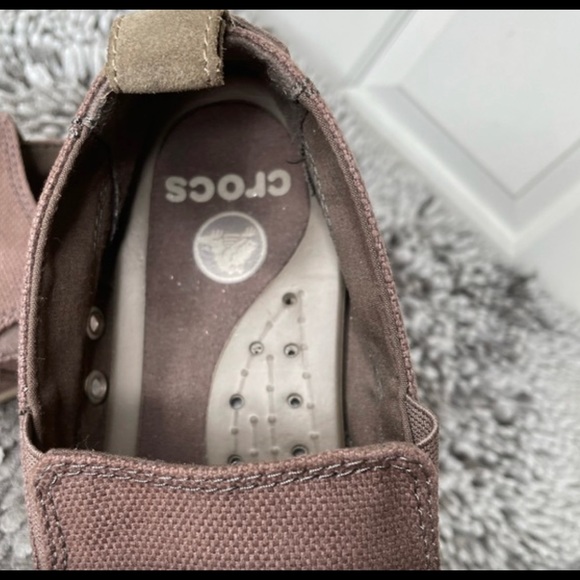 CROCS - Brown Men Size 7 - Picture 2 of 5